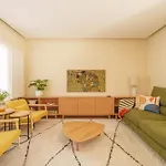 Bacelos Pink House - Riverfront With Jacuzzi *