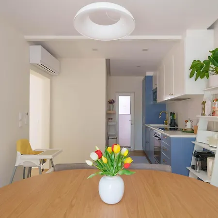 Σπίτι διακοπών Bacelos Pink House - Riverfront With Jacuzzi *