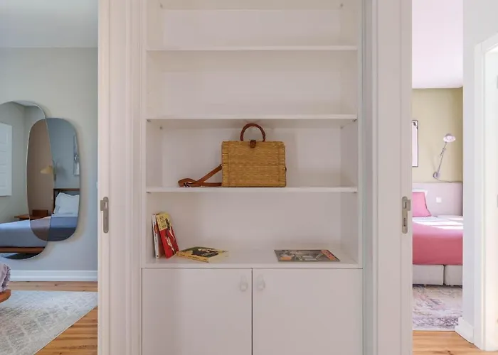 Holiday home Bacelos Pink House - Riverfront With Jacuzzi *