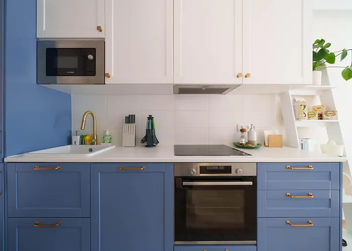 Bacelos Pink House - Riverfront With Jacuzzi *