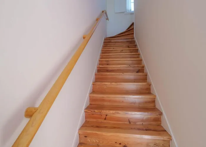 Holiday home Bacelos Pink House - Riverfront With Jacuzzi *